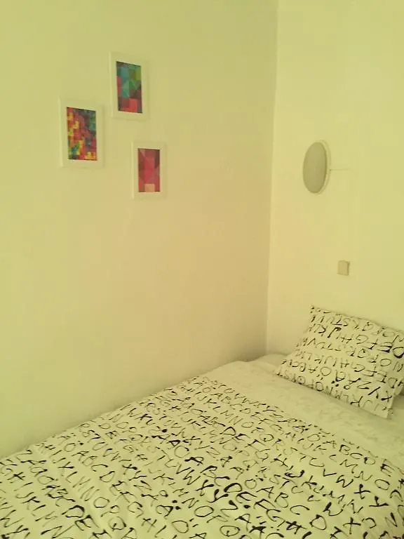 Duque Hotel Lissabon 0*,